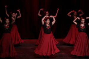 Aires aflamencados rondaron el Centro Cultural con gala del Ballet Mela Miranda