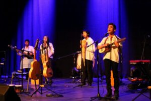 Un brillante cierre anual ofrecieron los elencos de coro  de la Casa Azul del Arte