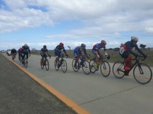 (Galería) Tras una extenuante carrera, Facundo Pérez ganó la 1° Carrera de la “Hermandad”