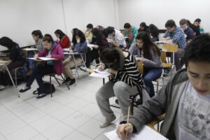 PSU 2018: el contraste entre la alegría del Cruz del Sur y la realidad de los bajos puntajes en Magallanes
