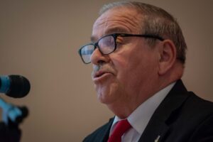 CORE admite error de cifras y secretario ejecutivo renuncia por grave equivocación