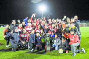 Estrella del Sur alcanzó a Yungay tras  una guerra de goles en el Barrio Sur