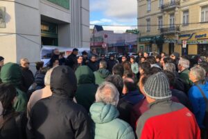 Trabajadores de ENAP protestaron por posibles despidos