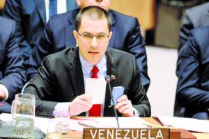Venezuela acusa a EE.UU. de estar “a la vanguardia” de un golpe de Estado