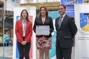 (Galería) Ventas de vehículos suplantan a los argentinos en aporte de Zona Franca al Gobierno Regional