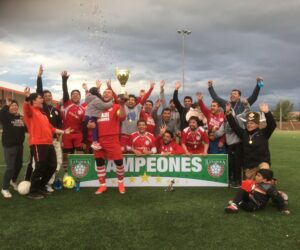 Búfalos consiguió inédito tetracampeonato en la Liga Leñadura de Futbolito