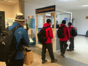 53 científicos chinos, tripulantes del buque Xuelong inician viaje de regreso a su país