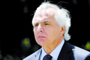 “Ha sido honesto, no aportaría  que el ministro renuncie”