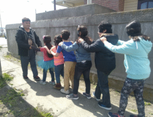 “Explorando los Sentidos”: la interesante actividad que se realiza en el taller de teatro en Centro Einstein