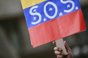 Gobierno de Ecuador ofreció vuelos para que venezolanos puedan volver a su país