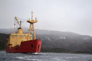 Rompehielos Viel recorrió los mares equivalente a 23 vueltas al mundo