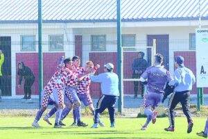 Alex Pinar se graduó de crack al darle la clasificación a Sokol en el Zonal Sur
