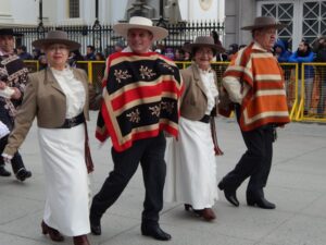 Club de cueca y danza folclórica Agua Nieve celebra su cuarto aniversario