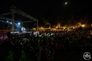 Dúo magallánico Lluvia Ácida brilló  en el Festival WOMAD Chile