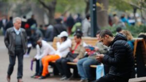 Tasa de desempleo en Chile subió a 6,7%
