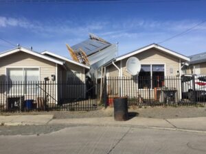(Galería) Fuertes rachas causaron graves estragos en sólo algunas horas en Punta Arenas
