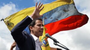 Juan Guaidó presentó plan para salir de la crisis que vive Venezuela