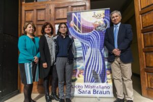 Estudiante de Liceo Sara Braun fue distinguida por la Universidad de Cambridge