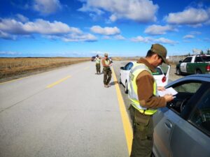 Más de 2.500 controles vehiculares ha efectuado Carabineros de Monte Aymond