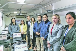 150 personas se beneficiarán con proyecto de alfabetización digital de Aula Móvil