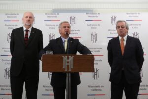 Hacienda estima que impuesto digital de 19% recaudaría US$40 millones