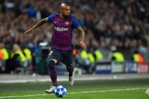 Con Vidal en cancha el Barcelona aplastó a Olympique de Lyon