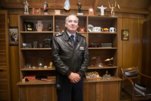 “Puedo mirarme al espejo todos los días por la forma de actuar como Fuerza Aérea”
