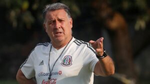 Gerardo Martino entregó nómina de México para enfrentar a La Roja