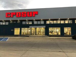 Crosur inauguró local en Zona Franca y reafirmó su compromiso con los magallánicos