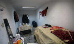 Sumario por migrantes que vivían en Mall Chino lleva dos meses y aún no hay resolución