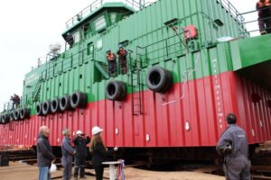 Nuevo pontón será destinado a Golfo Almirante Montt