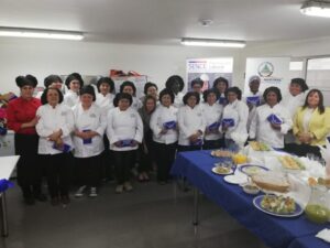 Participantes de curso de cocina internacional pusieron en práctica lo aprendido