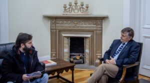 Boric entregó apoyó a intendente “porque partir tres veces de cero implica un año perdido”
