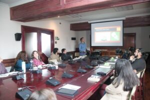 Instruyen a comunicadores magallánicos por calentamiento global