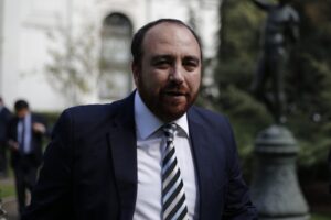 Líder de la DC rechaza presiones del resto de la oposición para escoger a nuevo candidato a presidente de la Cámara