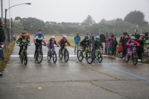Ciclistas brillaron en la cuarta fecha del Torneo de Pista pese al mal clima