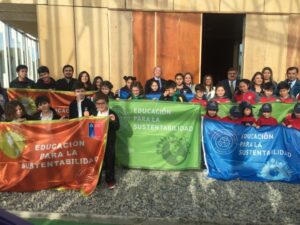 Siete colegios puntarenenses recibieron certificación medioambiental