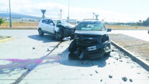 Conductor argentino que no respetó ceda el paso provocó accidente de tránsito