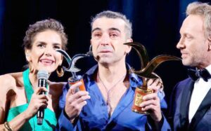 Múltiples halagos recibió Jorge Alís tras su show