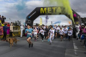 Alegría y pasión mostraron los atletas en la Gran Corrida Fun Color Magallanes 2019
