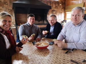 “Alejandro Kusanovic, Gloria Vilicic y Christian Matheson contarán con nuestro apoyo si deciden ser candidatos”