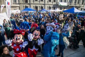 Más de 400 personas marcharon por la concientización del autismo y por un Magallanes más inclusivo