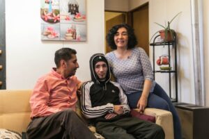 Milagrosa recuperación de joven que protagonizó violento accidente y estuvo al borde de la muerte