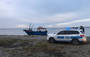 Pescador se encuentra grave tras recibir un disparo de rifle accidentalmente