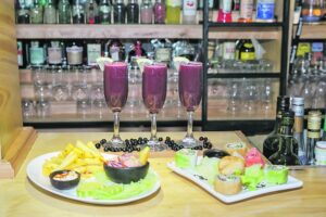 Reconocidos locales de Punta Arenas competirán hoy por el mejor calafate sour