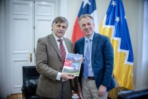Saludo del embajador de Suiza