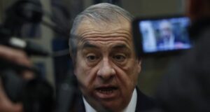Ministro Mañalich califica de 