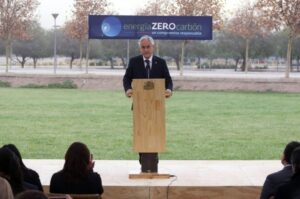 Presidente Piñera anuncia cierre de 28 termoeléctricas a carbón para el 2040