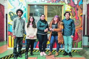 Estudiantes confirman paro de la UMAG y rector llama al diálogo