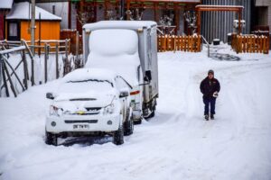 30 centímetros de nieve han caído durante esta semana en Puerto Williams